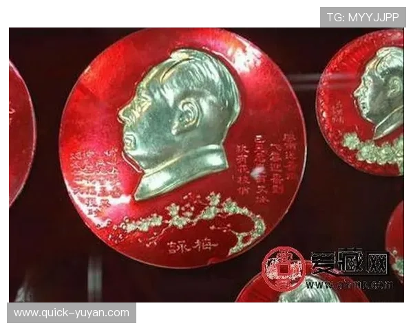 足球球星别针收藏热潮揭秘珍贵纪念品背后的市场与文化价值